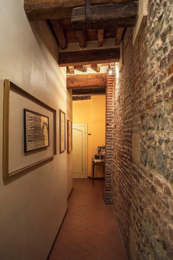 La Tosca Rooms Lucca Exterior photo
